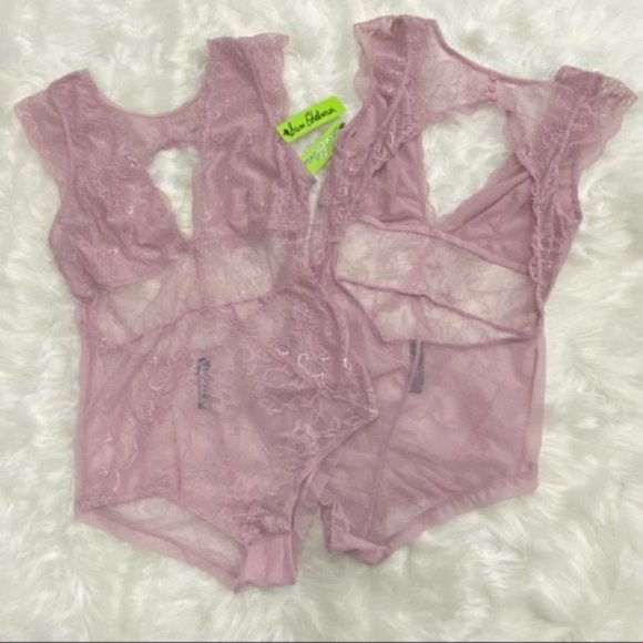 Beautiful Dawn Pink Lace Bodysuits - Picture 5 of 5